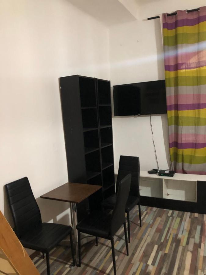 7Dab Apartment Bezeredj Contactless Self -Check-In Budapest Ngoại thất bức ảnh